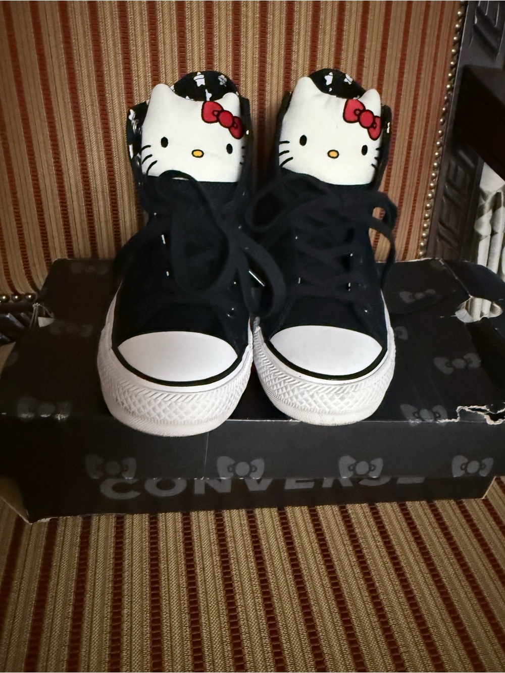 Hello Kitty Converse High-Top